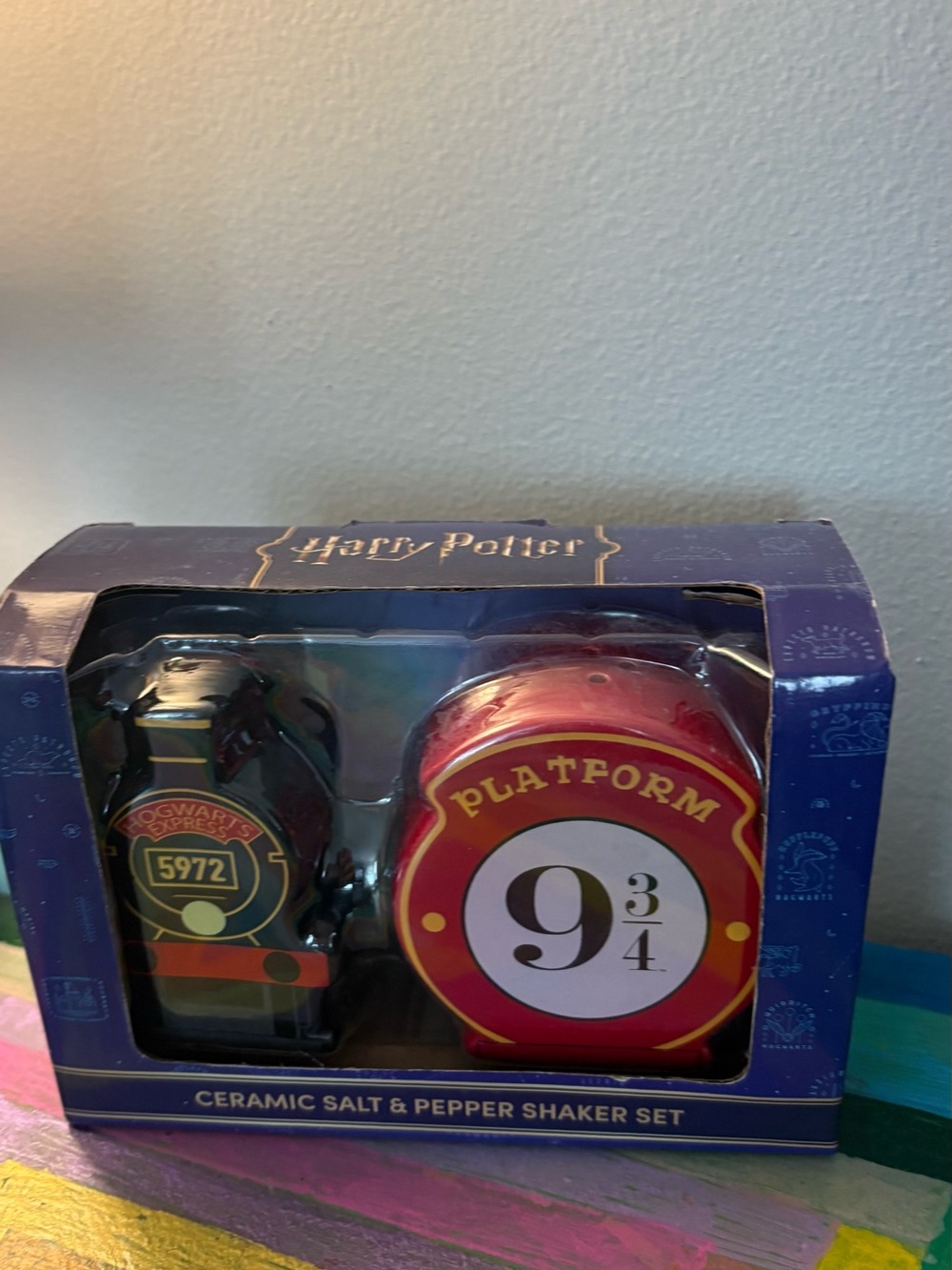 Harry Potter Red Platform 9 3/4 Ceramic Salt & Pepper Shaker Set